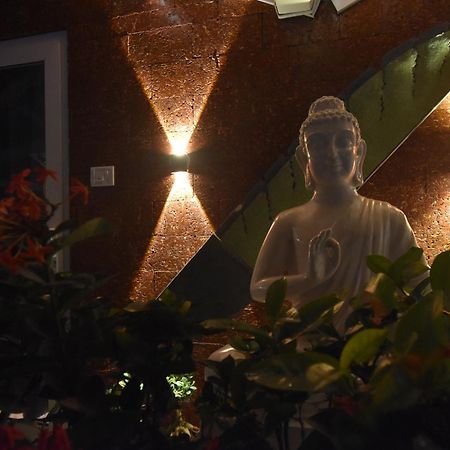 Golden Rice Resort & Cottages Candolim Esterno foto